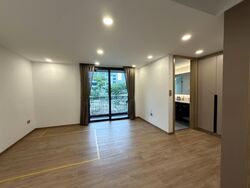 Shrewsbury Road (D11), Terrace #533917051